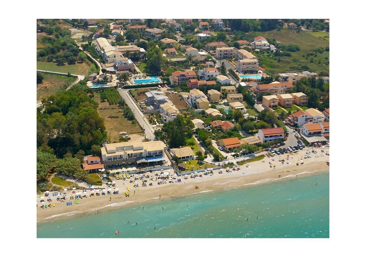 אצ'ארבי Thinalos Aparthotel מראה חיצוני תמונה